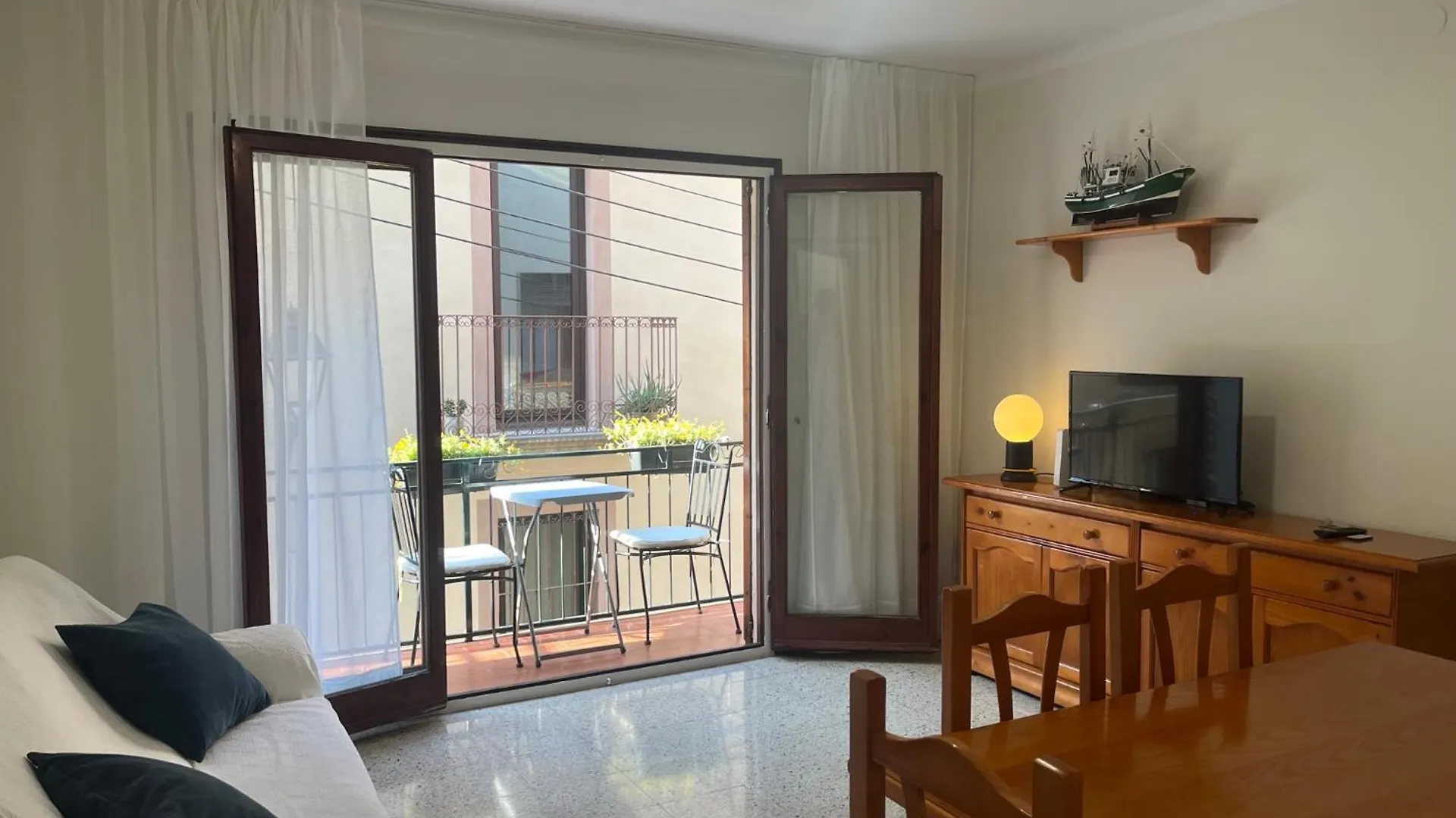 Apartment Apartamento Centrico, Bien Equipado Y Tranquilo, A 350M De La Playa Por Rambla Vidal Sant Feliu de Guixols